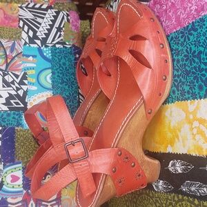 Frye Studded leather Sandals Burnt Orange 8.5